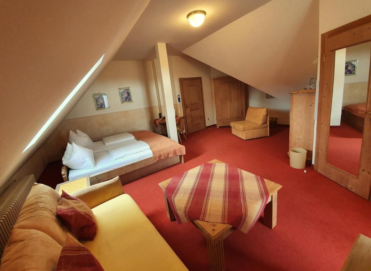 Hotel Hoyacker Hof ガルヒング・バイ・ミュンヘン エクステリア 写真